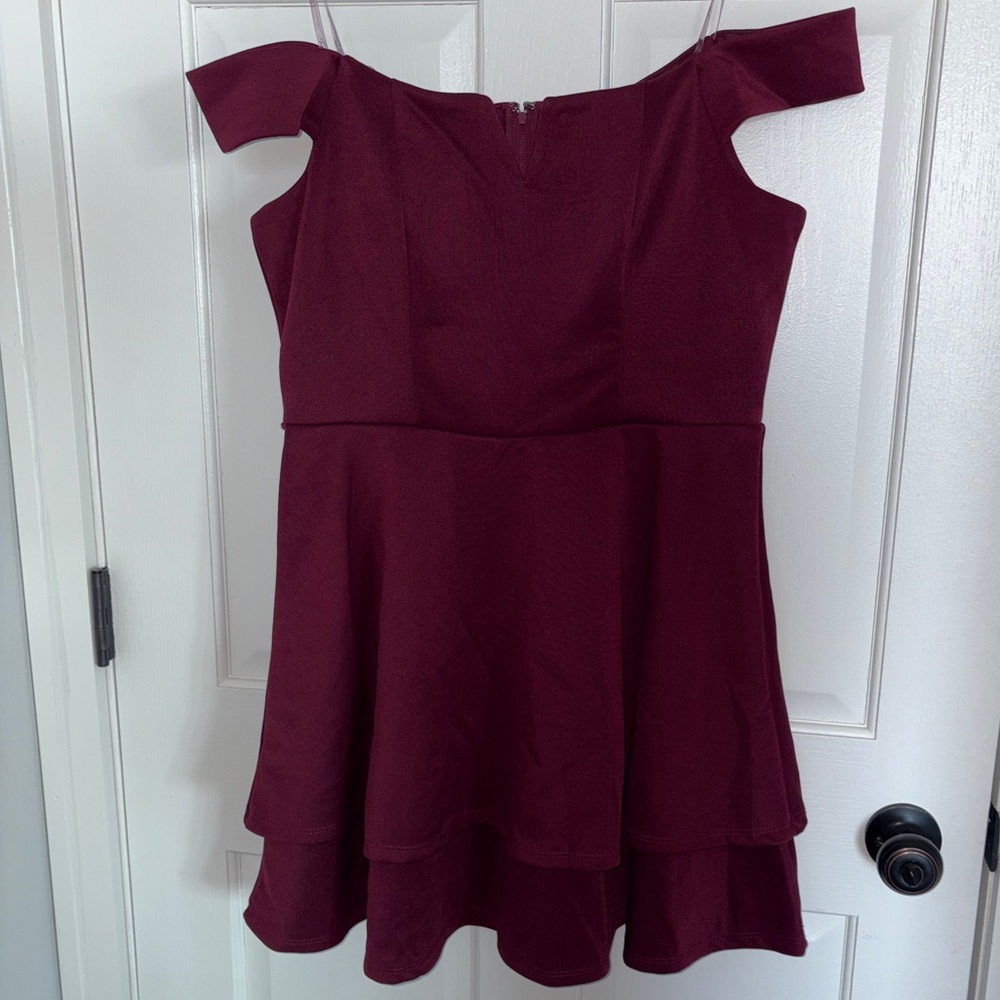 Juniors Trixxi Off the Shoulder Dress